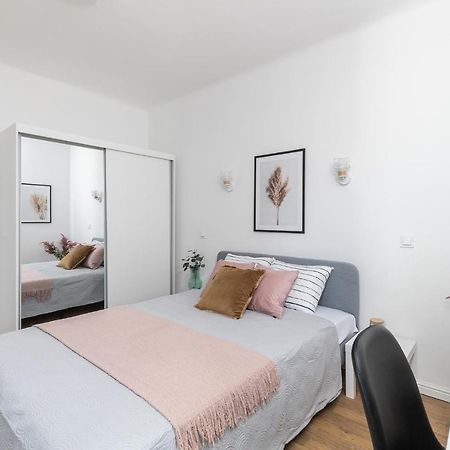 Superapart Nowolipki 23, Unwind In Urban Chic Apartament Варшава Екстер'єр фото